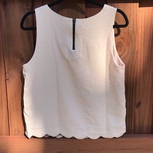 Scalloped trim crop top